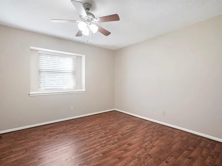 28914 Pine Hill Dr — Photo 11