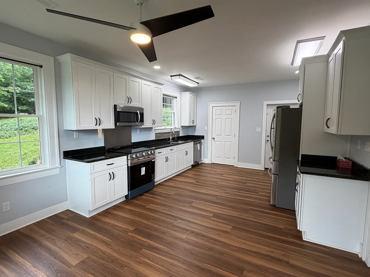 3 bed, 1680 sqft, $1,995 — Photo 3