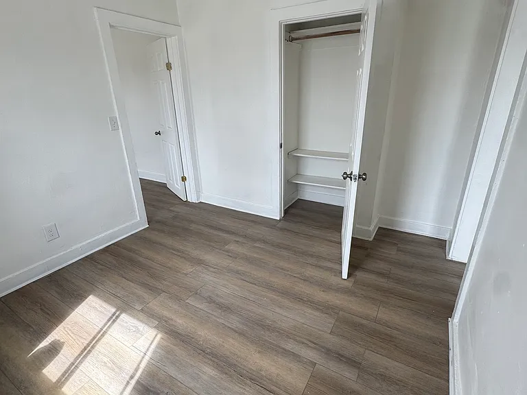 3167 E Cesar E Chavez Ave — Photo 4