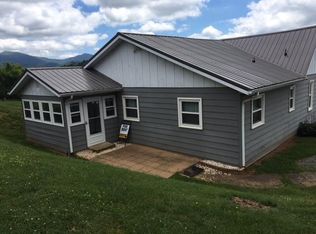 158 Pigeon Ford Rd, Canton, NC 28716