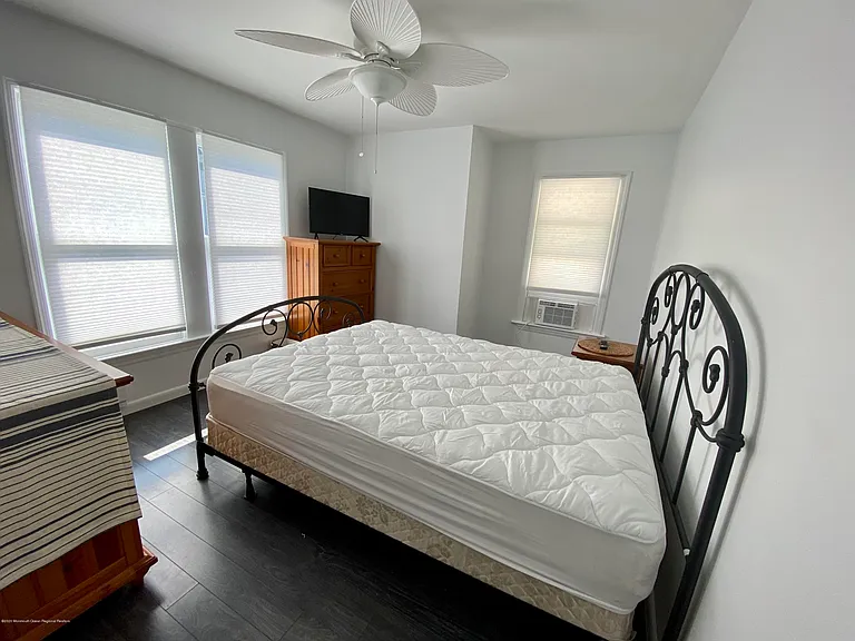 402 A St #DOWNSTAIRS — Photo 14
