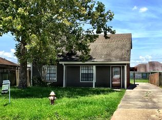 320 Camille Dr, Patterson, LA 70392