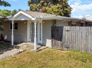 5401 Providence Pl, New Orleans, LA 70126