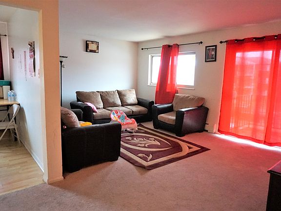 2nd image of 690 Marilyn Ave APT 205
