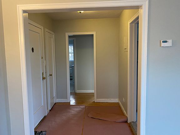 2nd image of 4916 Douglaston Pkwy