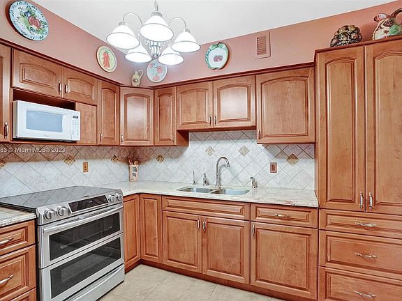 5th image of 5700 Collins Ave APT 4M