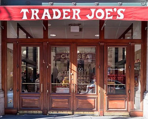 Rented by Douglas Elliman | media 22