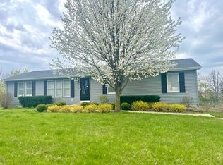 2951 Douglas Rd, Oswego, IL 60543