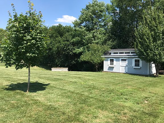 5th image of 6332 Holloway Dr
