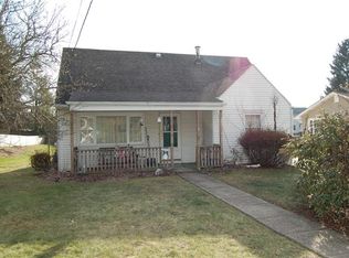 128 Rachel St, Springdale, PA 15144