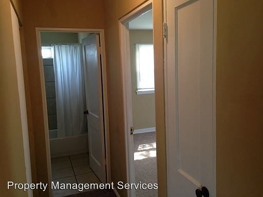 5th image of 2461 N Kenyon St