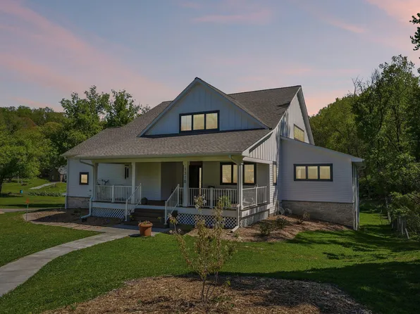 1316 3rd St, Mendota, MN 55150