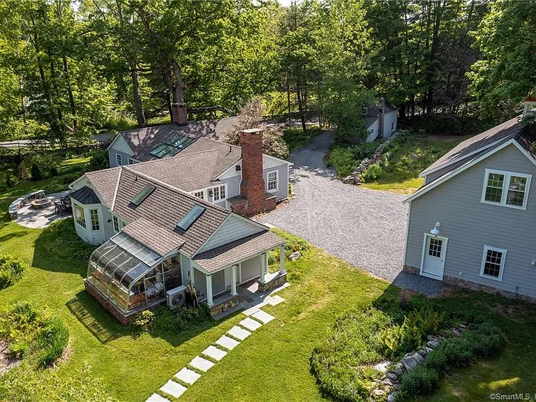 90 Sharon Mountain Rd — Photo 22