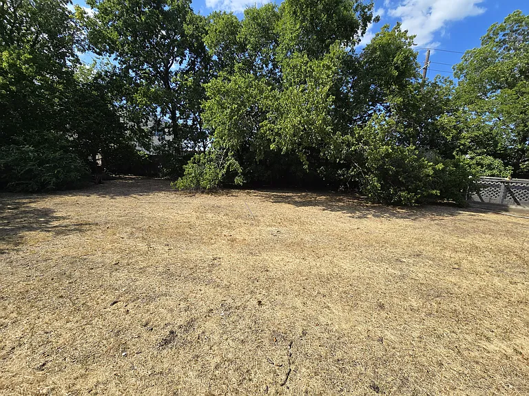 6517 Happy Ln — Photo 35