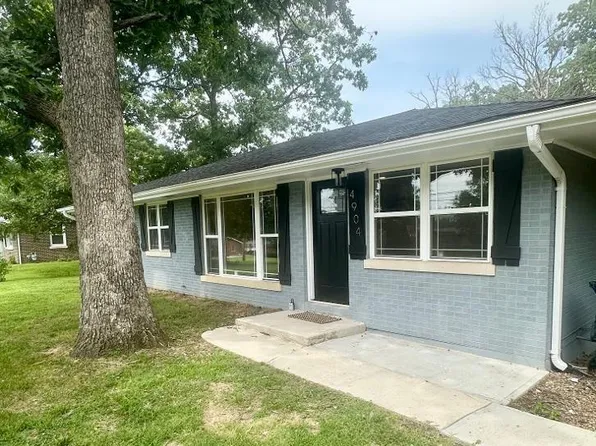 4904 Rainbow Dr, Jefferson City, MO 65109