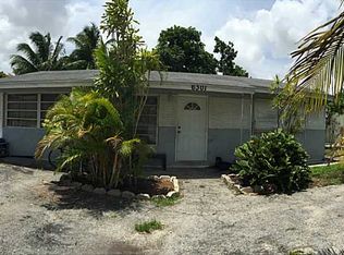 6301 SW 21st St, Hollywood, FL 33023