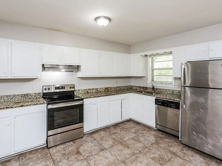 3259 Powers Rd — Photo 9