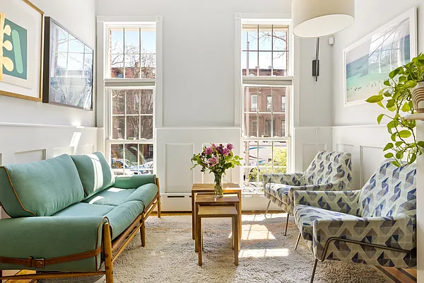 Sold by Compass | media 1