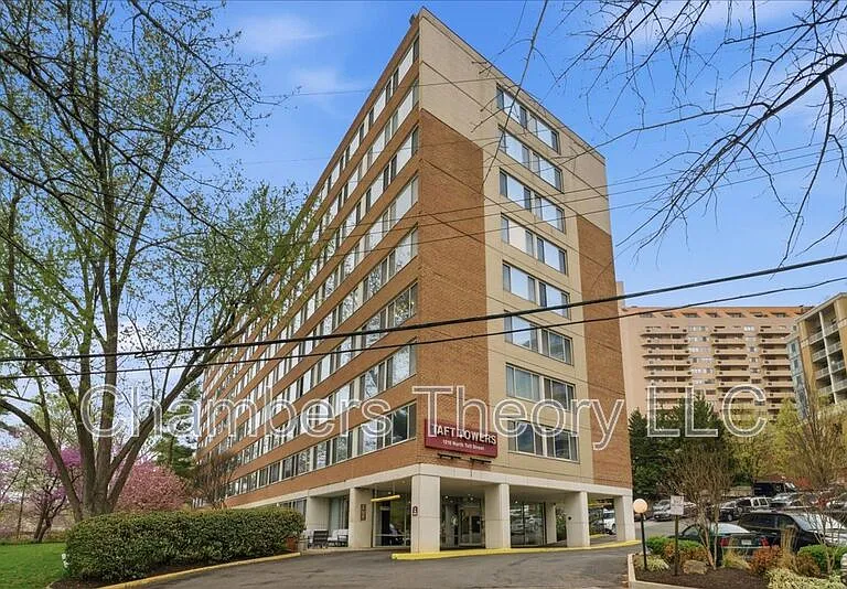 1210 N Taft St #709 — Photo 14