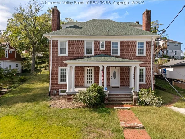 927 Ridgemont Rd, Charleston, WV 25314