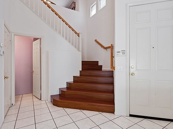 4th image of 13417 Beachnutt Ct #0