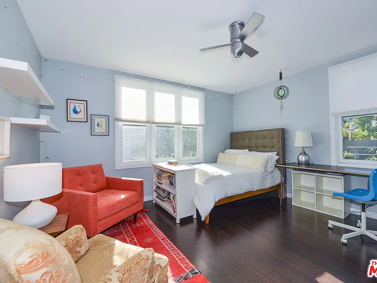 4155 Lincoln Ave — Photo 17