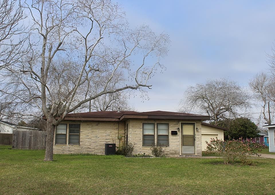 1st image of 1615 Shofner Dr