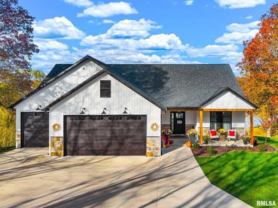 441 Pleasant View Cir, Dahinda, IL, 61428