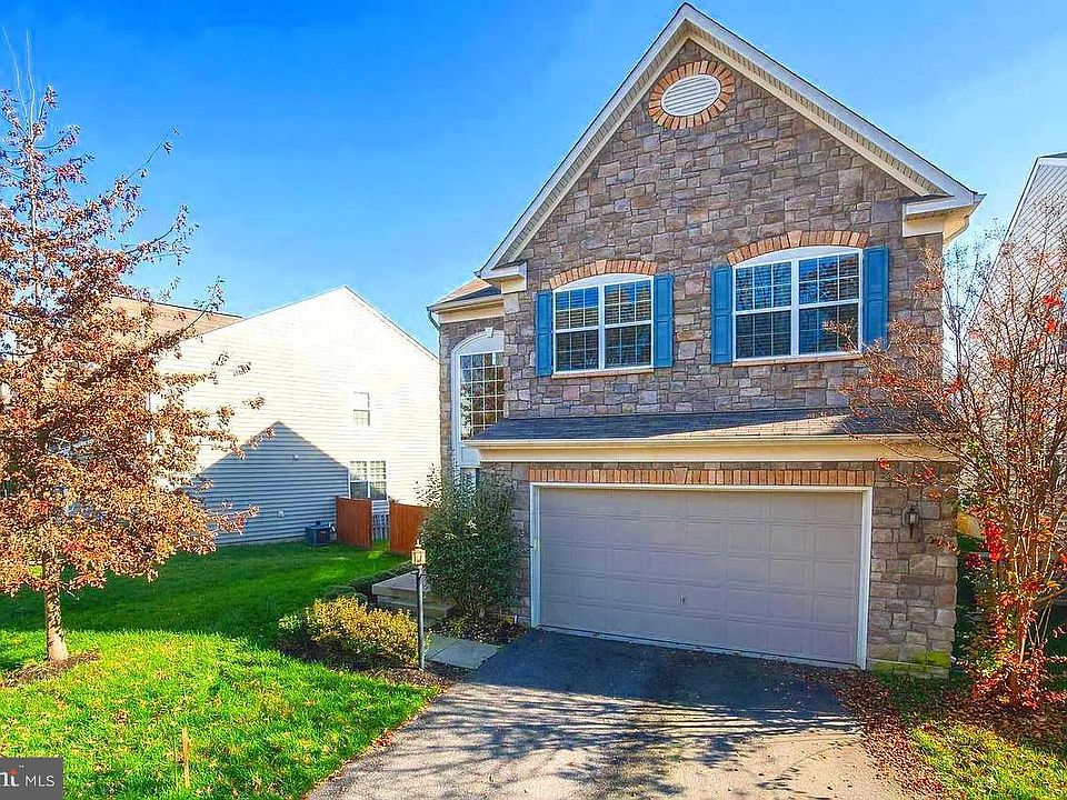 1st image of 3456 Eagle Ridge Dr