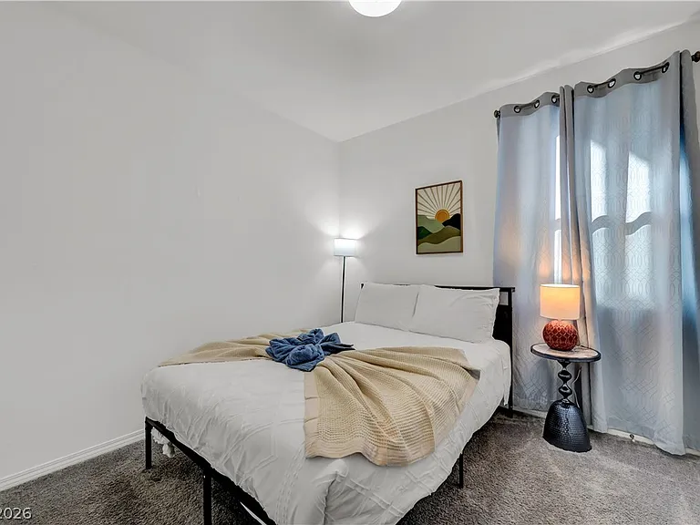 7058 Baza Ave — Photo 33