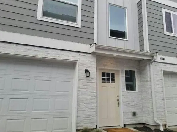 10725 19th Ave SE Unit C, Everett, WA 98208
