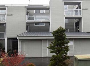 22213 6th Ave S APT 204, Des Moines, WA 98198