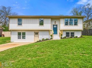 215 Fowler Cir, Marietta, GA
