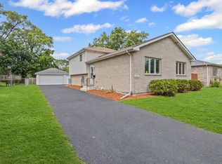 14544 Kostner Ave, Midlothian, IL 60445