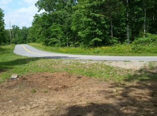 8858 Cherokee Trl, Crossville, TN 38572