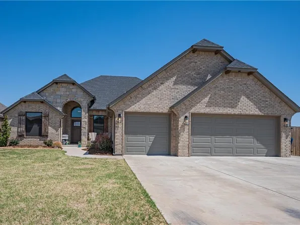1230 Auburn Cir, Piedmont, OK 73078