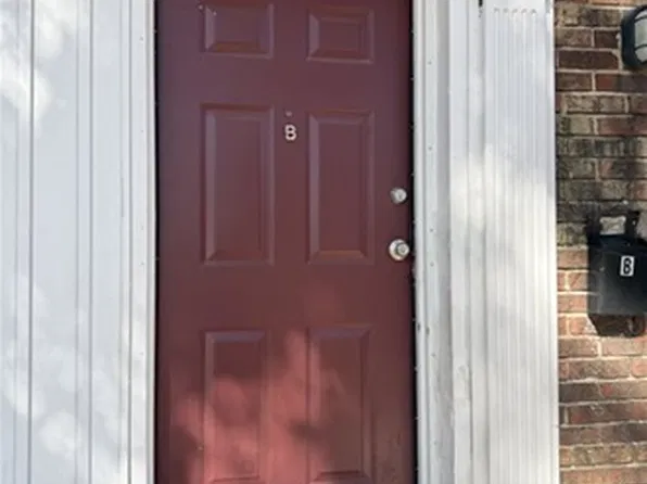 2688 Tyrell Dr APT B, Saint Louis, MO 63136