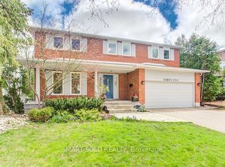 45 Abbeywood Trl, Toronto, ON M3B3B4