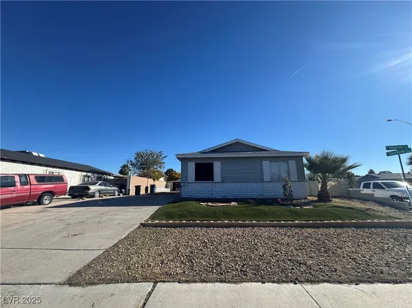 2405 Valparaiso St, Las Vegas, NV 89108