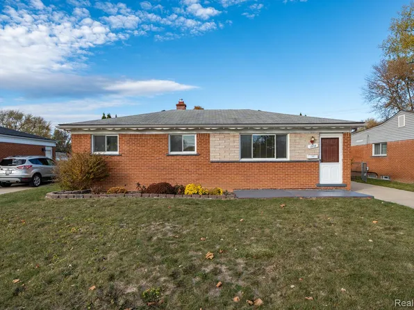 13443 Masonic Blvd, Warren, MI 48088