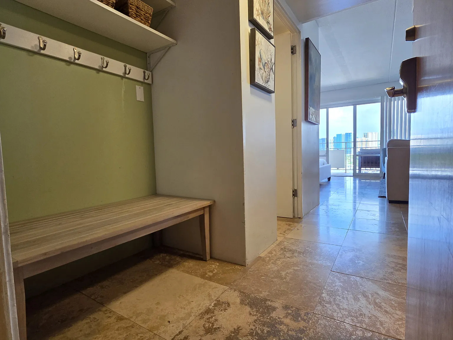 Studio, 500 sqft, $3,300 — Photo 2