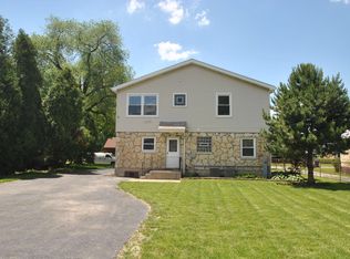 1020 Warner Ave, Lemont, IL 60439