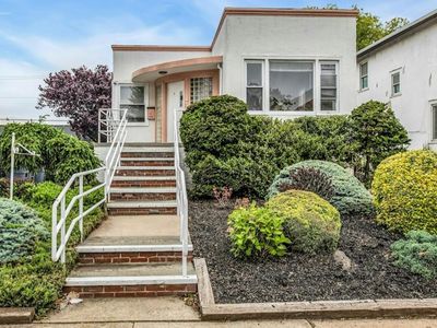 5 E Walnut Street, Long Beach, NY, 11561
