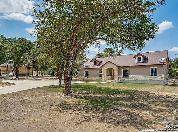 2nd image of 395 County Road 6868 E