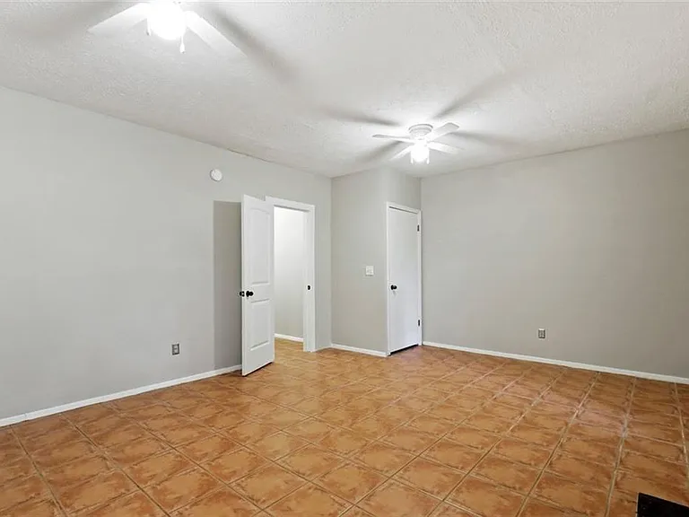 507 Wedgewood Way — Photo 18
