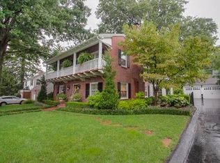 1020 W 69th Ter, Kansas City, MO 64113