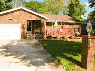 1908 S Plaza Ave, Springfield, MO 65804