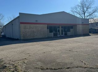 820 N Main St, Brinkley, AR 72021