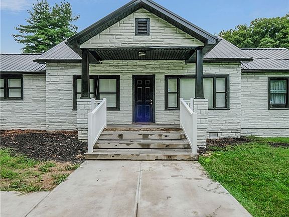 4th image of 3331 S Constitution Rte