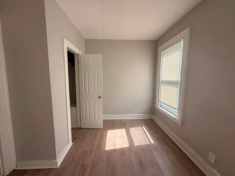 75 Woolsey St #B02 — Photo 7